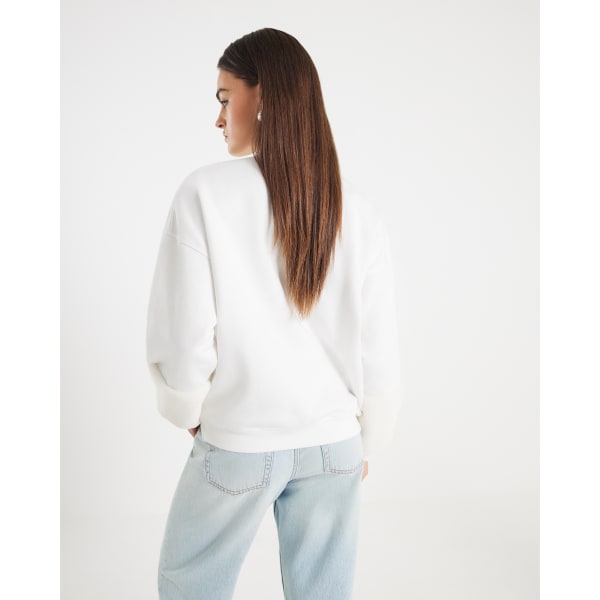 Hoodies & Sweatshirts