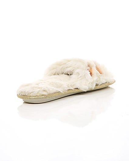 360 degree animation of product Cream faux fur embellished mules frame-13