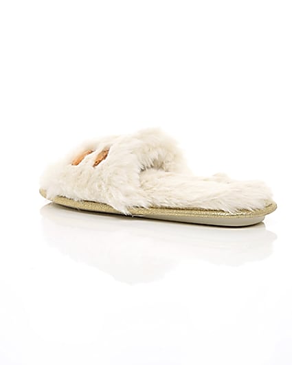 360 degree animation of product Cream faux fur embellished mules frame-19