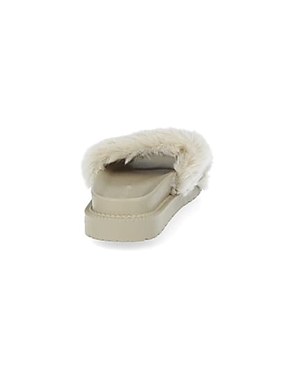 360 degree animation of product Cream faux fur sliders frame-10