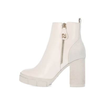 River island cheap cream boots