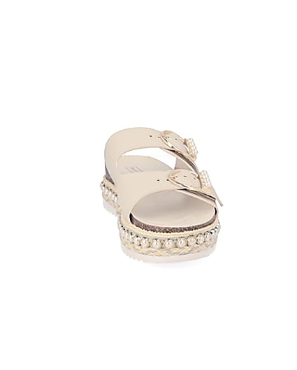 360 degree animation of product Cream pearl embellished flatform sandals frame-20