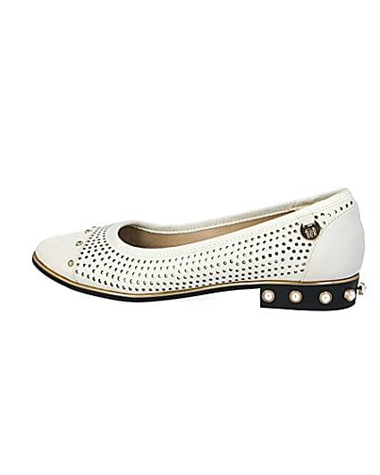 360 degree animation of product Cream perforated studded ballet shoes frame-4