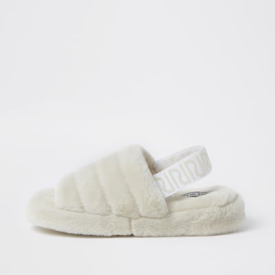 cream slippers