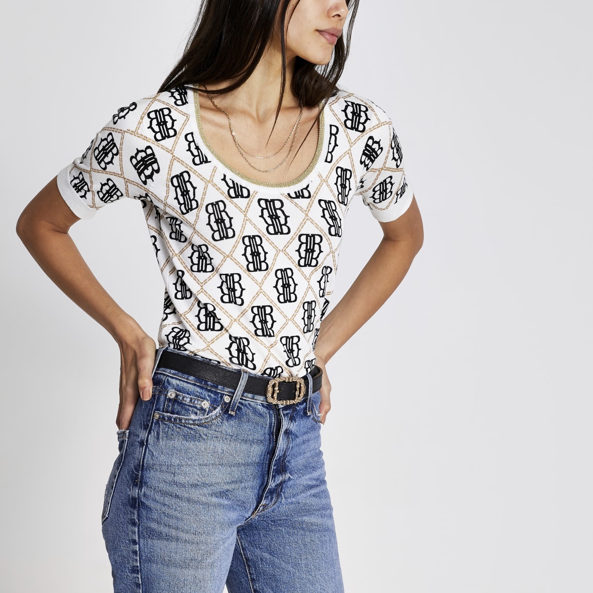 Cream RI monogram short sleeve knitted top