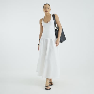 Cream Sleeveless Scoop Neck Maxi Dress