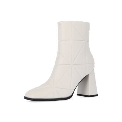 Cream wide fit quilted heeled ankle boots