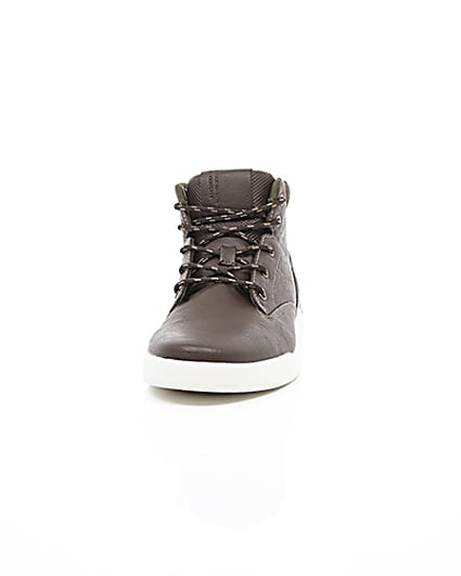 360 degree animation of product Dark brown high top lace-up trainers frame-3
