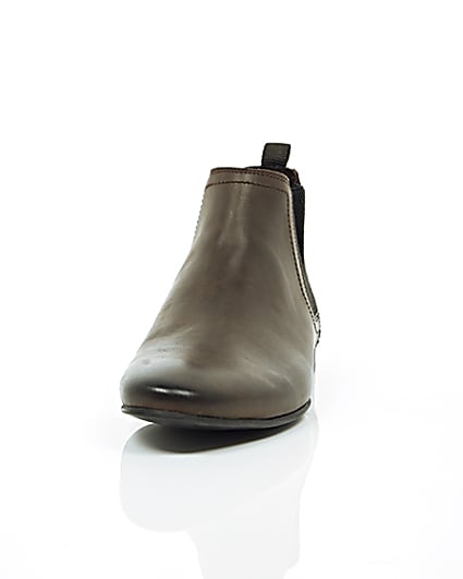 360 degree animation of product Dark brown leather chelsea boots frame-3