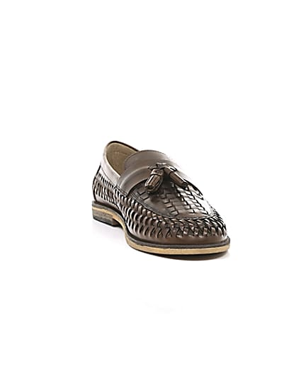 360 degree animation of product Dark brown leather woven tassel loafers frame-5