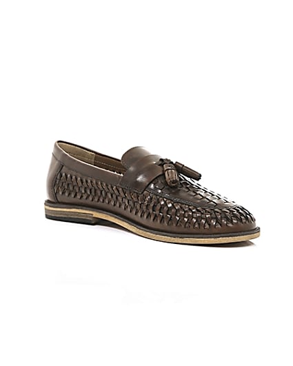 360 degree animation of product Dark brown leather woven tassel loafers frame-7