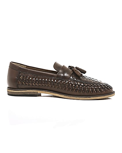 360 degree animation of product Dark brown leather woven tassel loafers frame-9