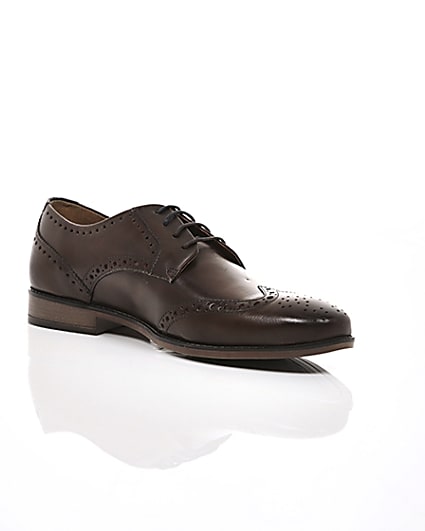 360 degree animation of product Dark brown wide fit leather lace-up brogues frame-7