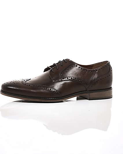 360 degree animation of product Dark brown wide fit leather lace-up brogues frame-23