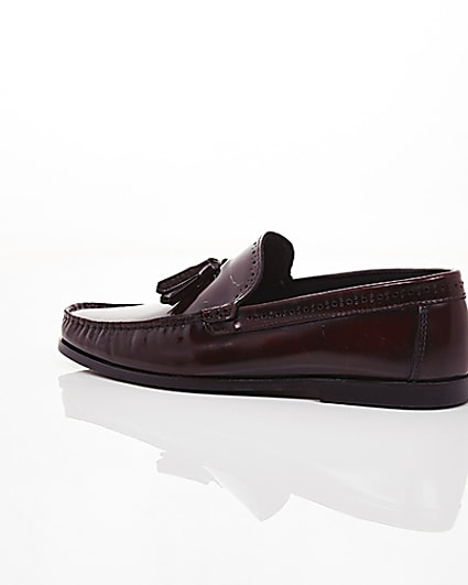 360 degree animation of product Dark red  leather tassel loafers frame-20