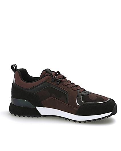 360 degree animation of product Dark red RVR camo lace-up runner trainers frame-16