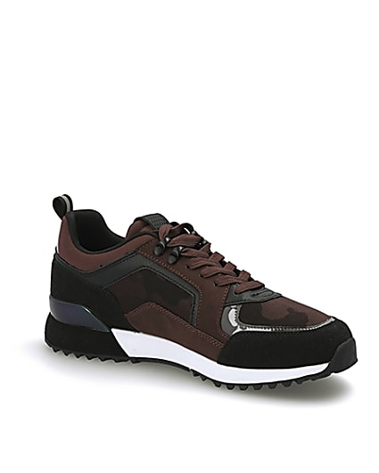 360 degree animation of product Dark red RVR camo lace-up runner trainers frame-17