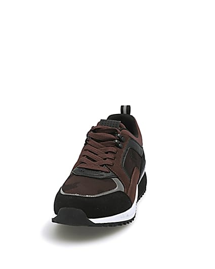 360 degree animation of product Dark red RVR camo lace-up runner trainers frame-22