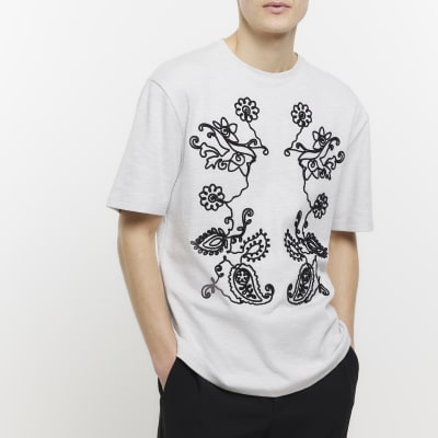 Ecru slim fit embroidered floral t-shirt