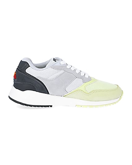 360 degree animation of product Ellesse NYC84 grey and green trainers frame-15