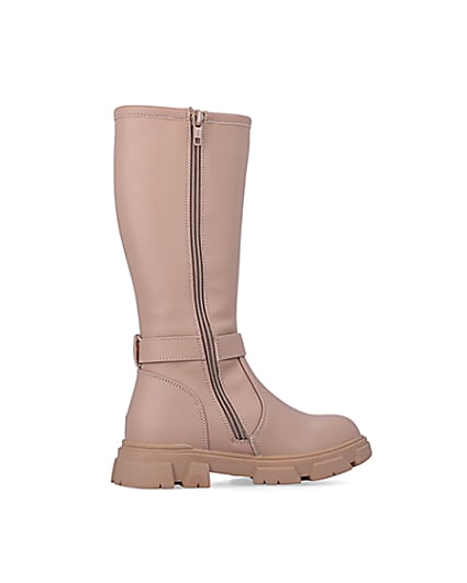 360 degree animation of product Girls Beige Rubberised Buckle Calf Boots frame-14