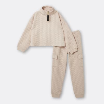 beige joggers and sweatshirt set