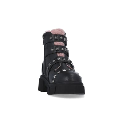 360 degree animation of product Girls Black Borg Lined Buckle Boots frame-20