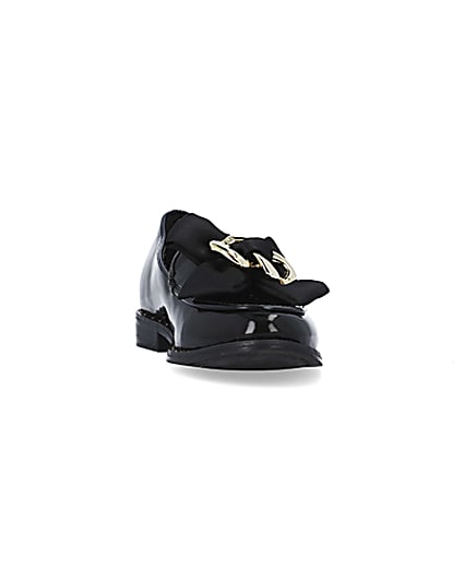 360 degree animation of product Girls black bow loafers frame-20