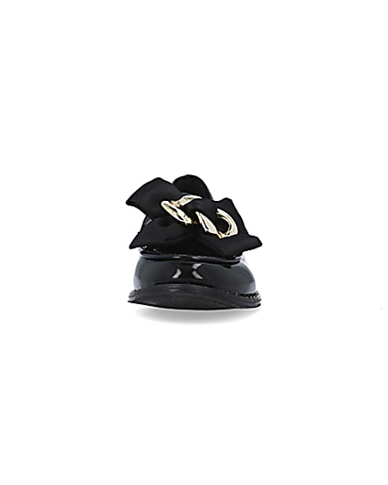 360 degree animation of product Girls black bow loafers frame-21