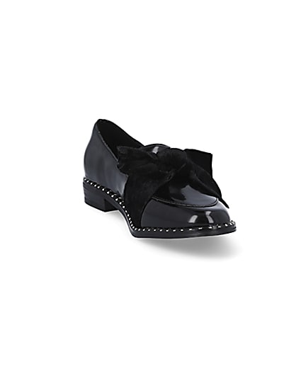 360 degree animation of product Girls black bow patent loafer frame-19