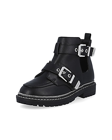 360 degree animation of product Girls black buckle boots frame-0