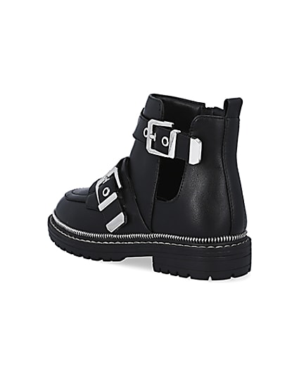 360 degree animation of product Girls black buckle boots frame-6