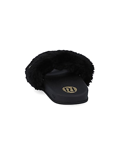 360 degree animation of product Girls black chain faux fur sliders frame-8