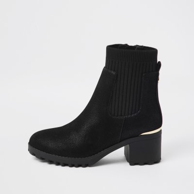 Girls black chunky heeled ankle boots 