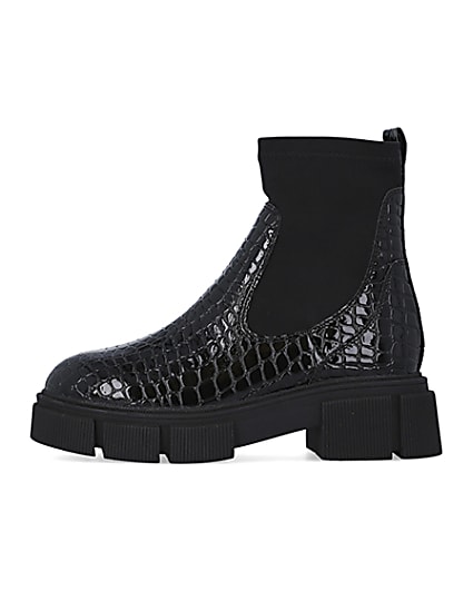 360 degree animation of product Girls Black croc Chunky Chelsea boots frame-3
