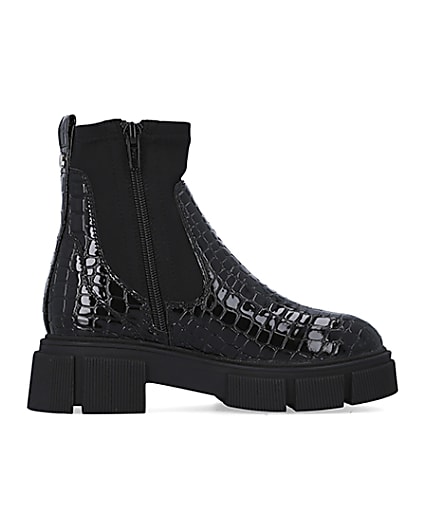 360 degree animation of product Girls Black croc Chunky Chelsea boots frame-15