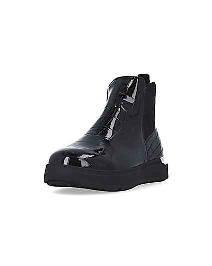 360 degree animation of product Girls Black Croc PU ankle boots frame-23