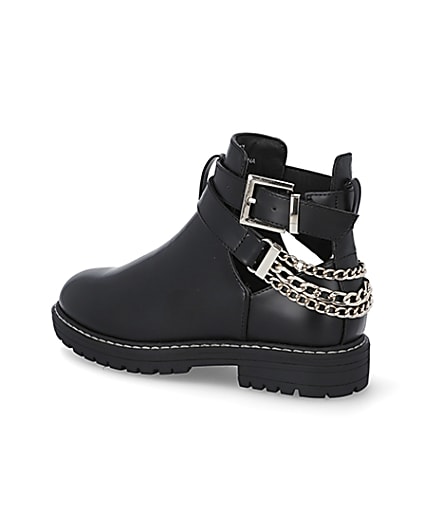 360 degree animation of product Girls black cutout chain clumpy boots frame-5