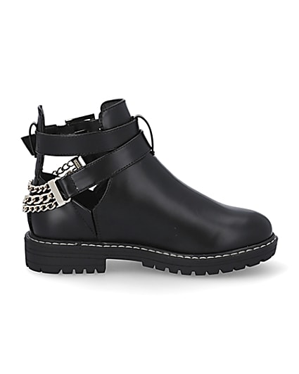 360 degree animation of product Girls black cutout chain clumpy boots frame-15