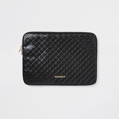 black laptop case