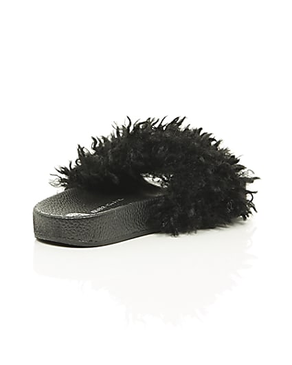 360 degree animation of product Girls black faux fur sliders frame-13