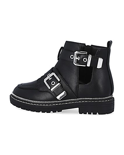 360 degree animation of product Girls black faux leather buckle boots frame-4