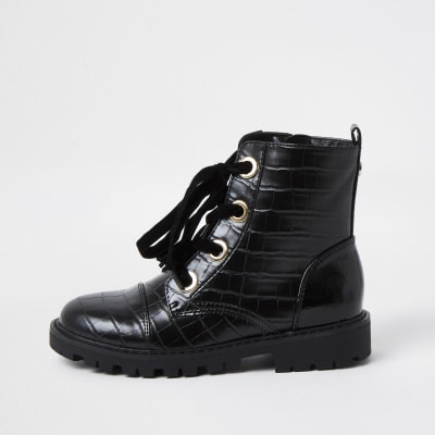 girls croc boots