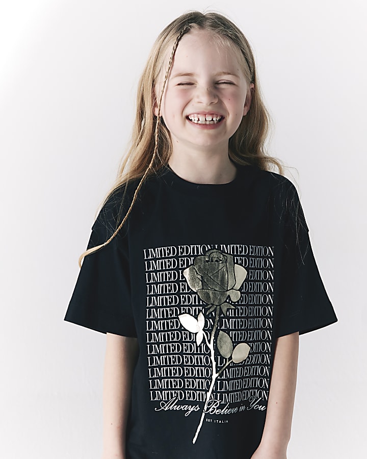 Girls Black Floral graphic t-shirt outfit