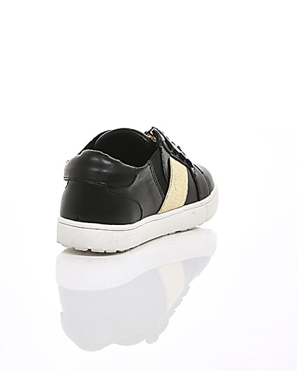 360 degree animation of product Girls black gold chain plimsolls frame-14