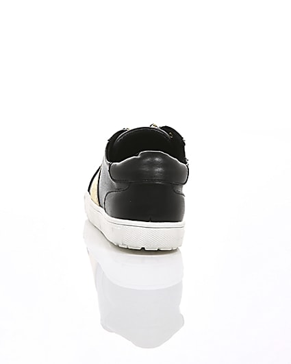 360 degree animation of product Girls black gold chain plimsolls frame-16