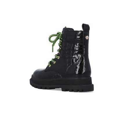 360 degree animation of product Girls Black Lace up croc patent Boots frame-6