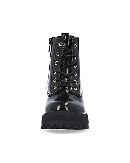 360 degree animation of product Girls black lace up patent chunky boots frame-21