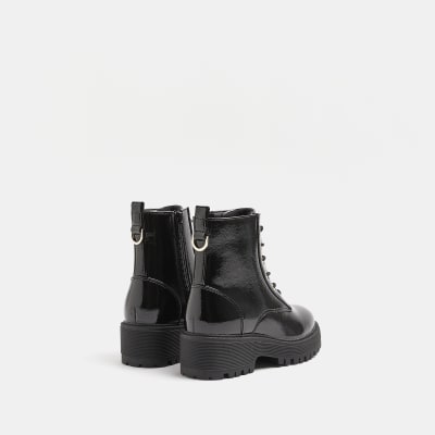 Girls black lace up patent chunky boots