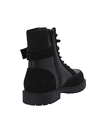 360 degree animation of product Girls black Leather lace up boots frame-11